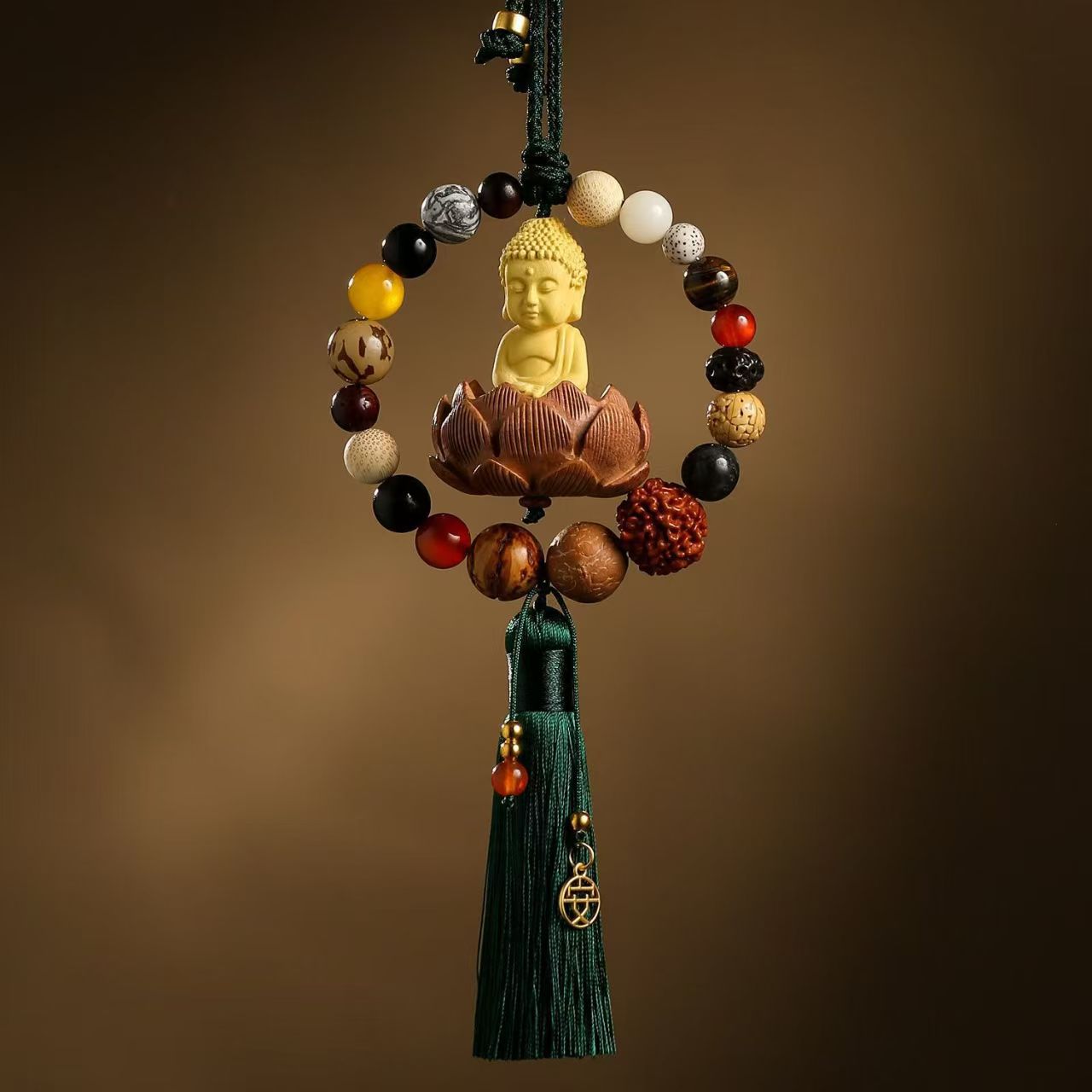 High-end car pendant, eighteen-bead car pendant, safe journey pendant, multi-bead Bodhi pendant, souvenir, car interior decoration