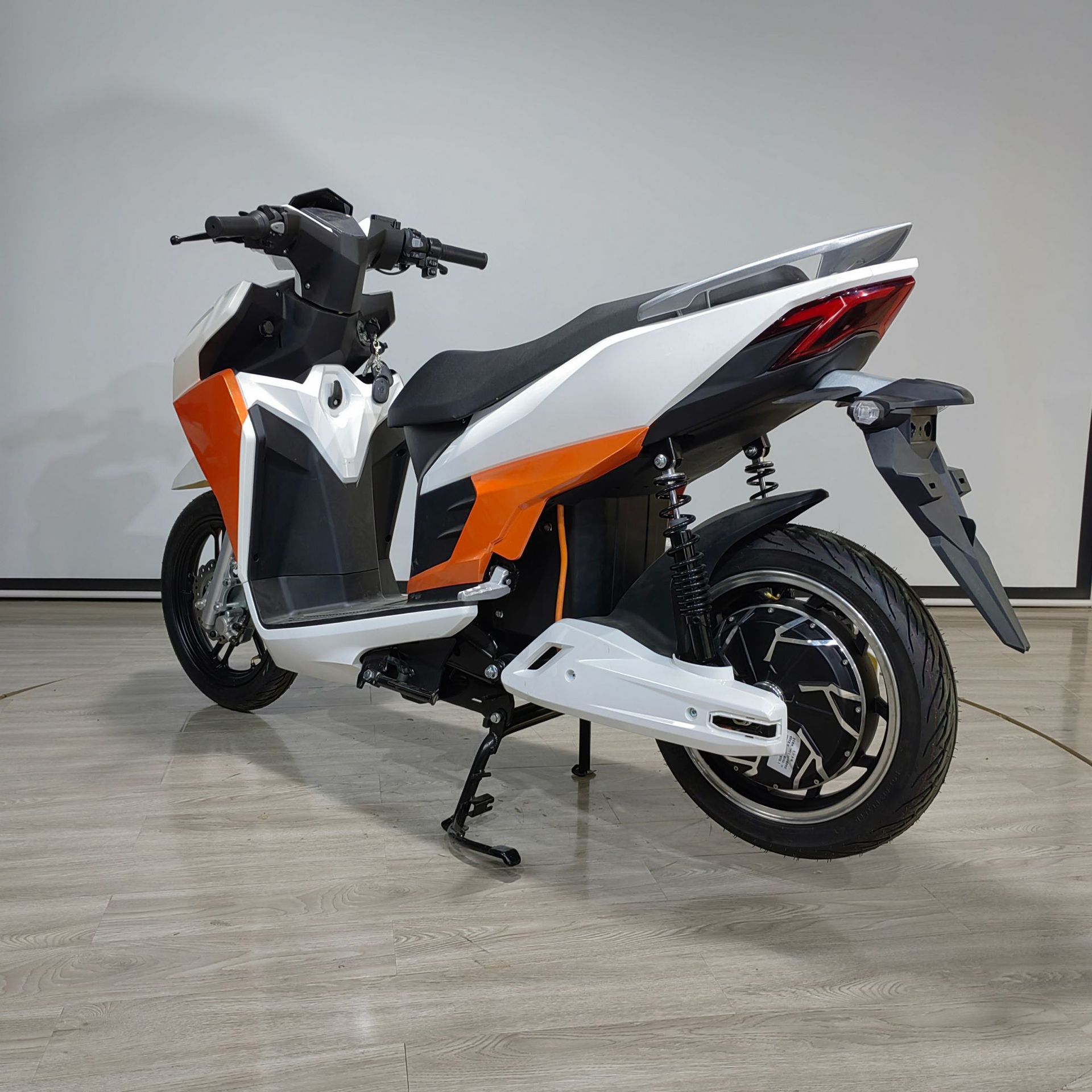 Электроскутер ZS-01 передний диск