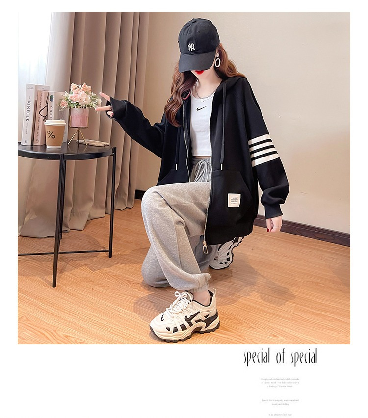 12_e80f354d-f1de-43ea-a58e-e94