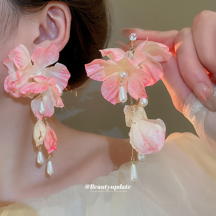 Aguja de plata, tela de circón, flores, perlas, borlas, pendientes de estilo de vacaciones, pendientes de todo fósforo de moda, sentido de diseño, nicho