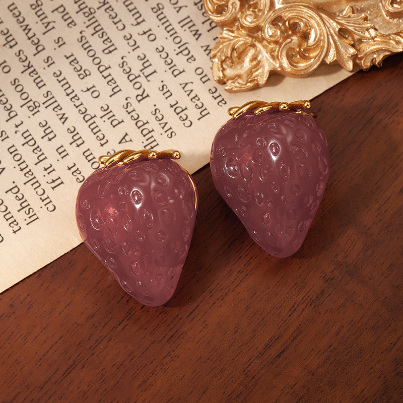201 Stainless Steel Ear Needle Material 1 Pair Cute Streetwear Strawberry Resin Ear Studs