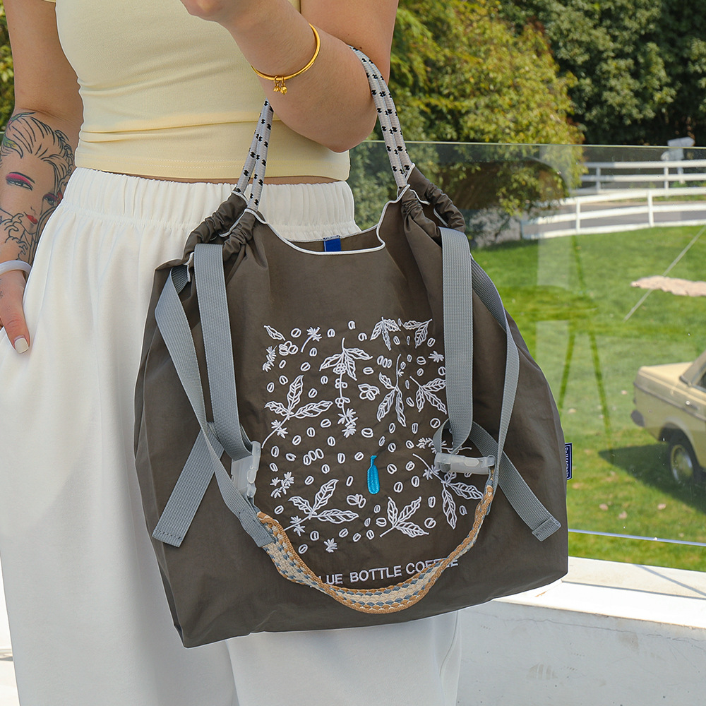 다크 그레이 블루 병