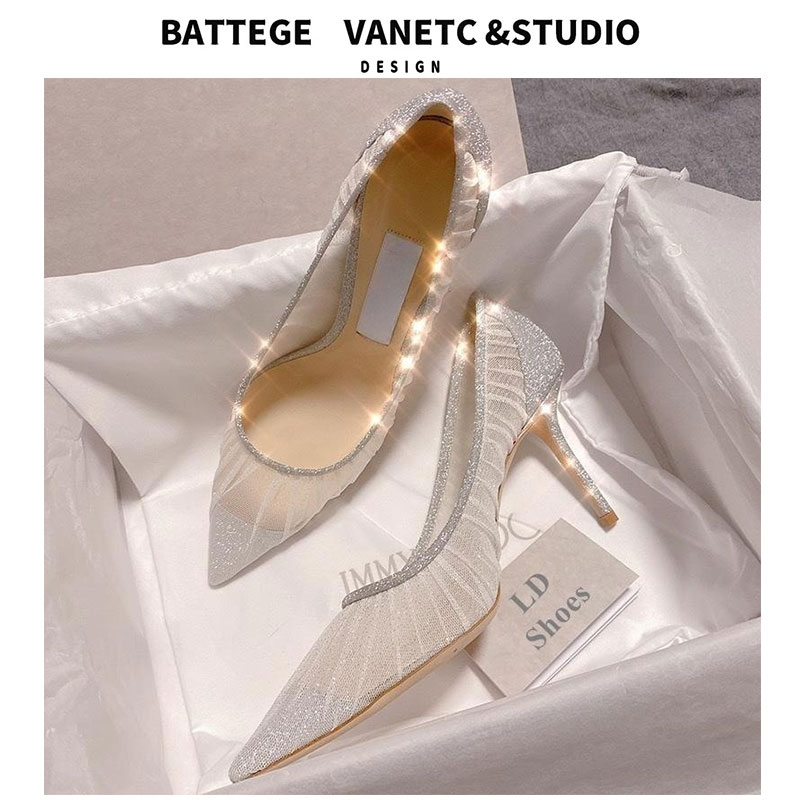Mesh fashionable high heels with rhinestones