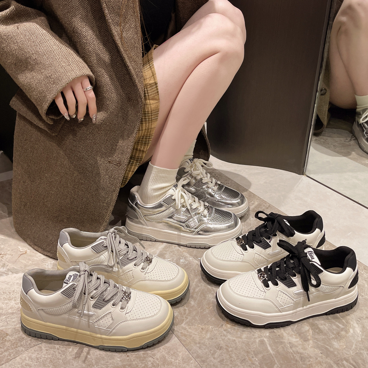 Silver Sports White Shoes for Women 2024 Spring New Versatile Soft-Soled Casual Shoes Flats-Soled Lace-Up Breathable Sneakers Lightweight