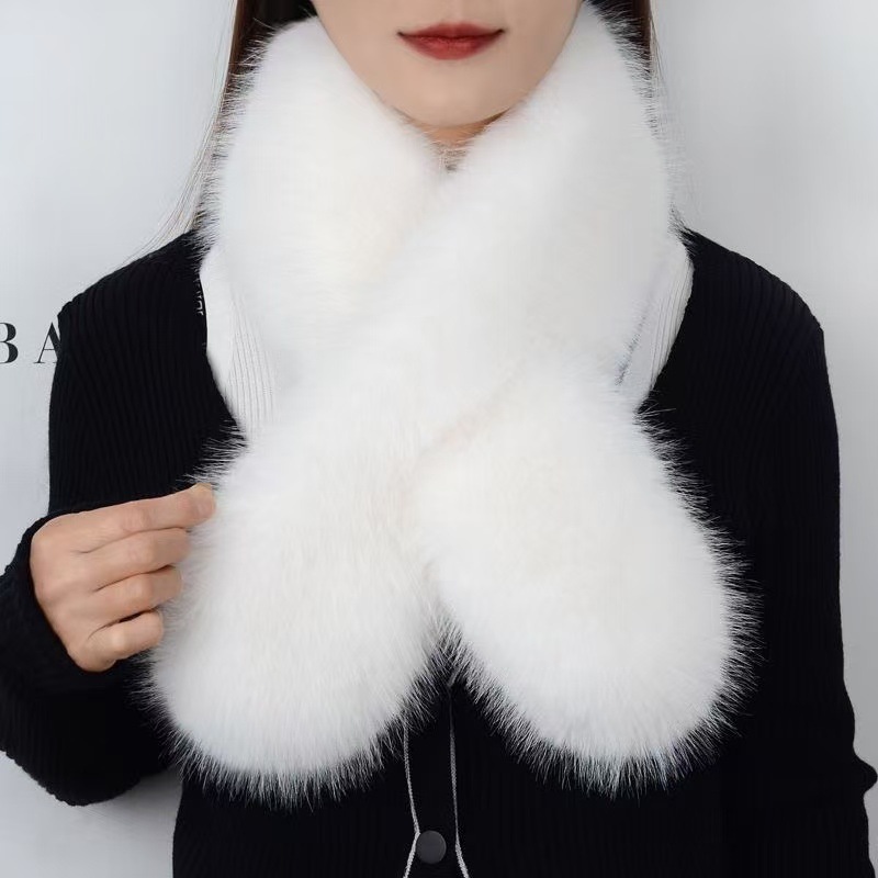 Winter New Women's Thick Plush Scarf Korean Style Imitation Fox Fur Neck Cover Plush Scarf Fashionable and Versatile