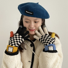 触屏加绒加厚棋盘格子手套冬季男女学生分指骑行保暖可爱情侣手套