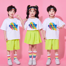 ��һ��ͯ�����ٟɹ�G���b�\�ӕ��_Ļ����׃��@��Ů�赸���ݳ���