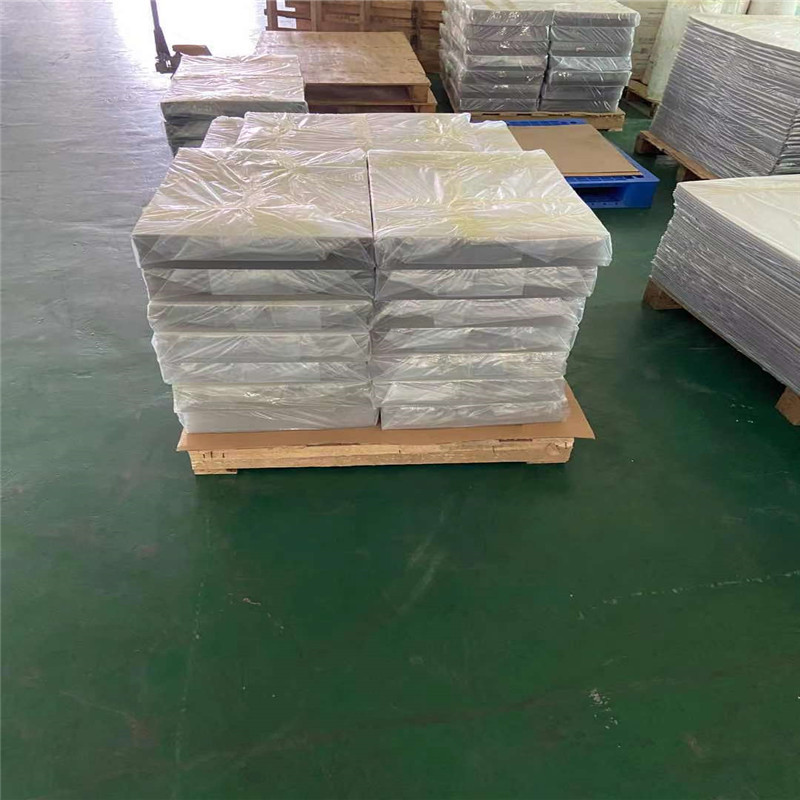 最新批发供应全新料高透明PET片材 卷材 各种尺寸规格PET服装模板