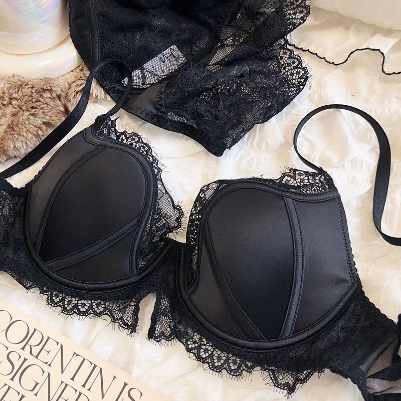 Ventas directas de fábrica comercio electrónico transfronterizo Sudeste de Asia Vietnam Tailandia damas burbujas encaje pecho pequeño recogido sujetador Tovin