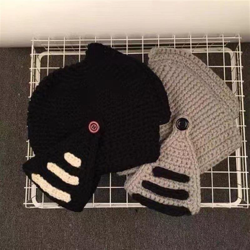 Roman Knight Wool Hat Winter Warm Ear Protection Gladiator Mask Hat Handmade Knitted Men's Hat Novel and Interesting
