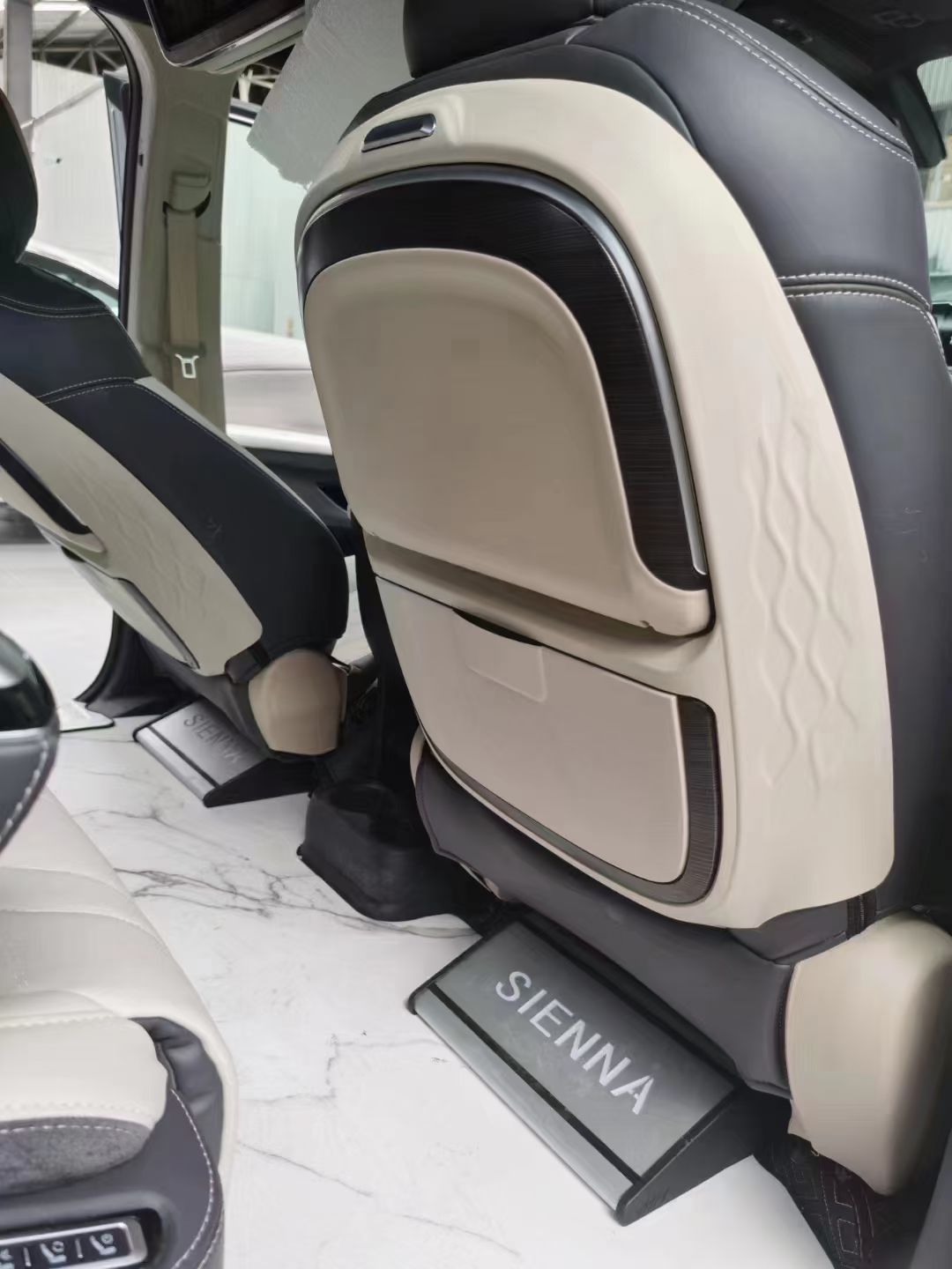 Car-Mounted Small Table Board Suitable for Domestic Modified Vehicles Like Sienna, Multifunctional Rear Seat Backrest Table Board, Practical Car Folding Table Board