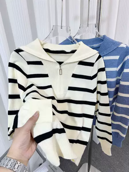 Lapel Zipper Color-Block Striped Knit Sweater for Women, Autumn and Winter 2024, Preppy Style, Loose Fit, Slimming Base Shirt, Stylish Top