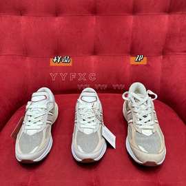 广州高版本LP NB联名老爹鞋限量新款NB990V6低帮跑步鞋情侣款