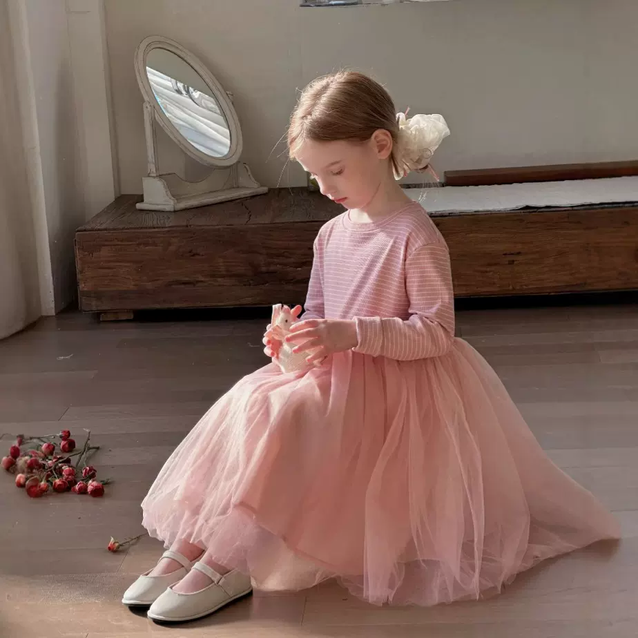 女童连衣裙2025春秋新款儿童甜美拼接网纱裙子宝宝洋气长袖公主裙