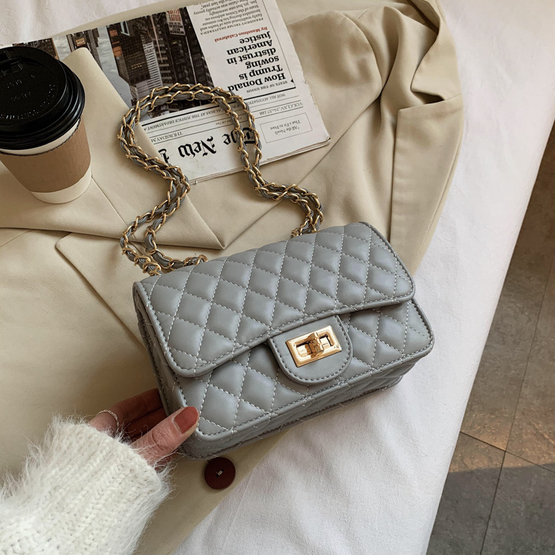 Bolso femenino 2024 nuevo mini bolso de moda INS versión coreana bolso de hombro único bolso de cadena xiaoxiangfeng lingge