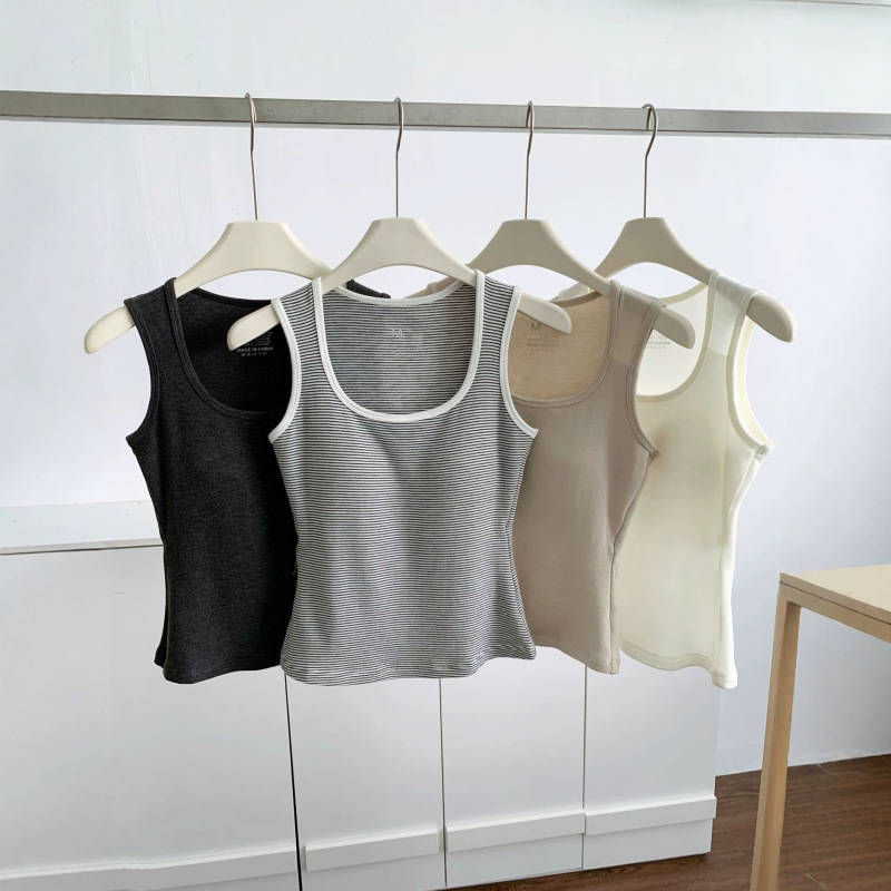 Lyocell Tencel Sheep Wool U-Neck Vest for Autumn and Winter with Chest Pads, Brushed Striped Camisole for Layering Lyocell Tencel Sheep Wool U-Neck Vest for Autumn and Winter with Chest Pads, Brushed Striped Camisole for Layering