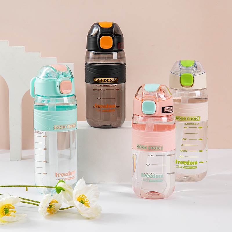 Yitongxin simple taza de agua hervidor de agua 550ml mini taza de pareja al aire libre compacta 680ml taza de plástico para estudiantes