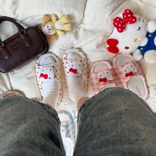 ����kitty��ЬevaŮ�����҃ȾӼҿ�ͨ�����ļ�����͸��Ҿ�һ����