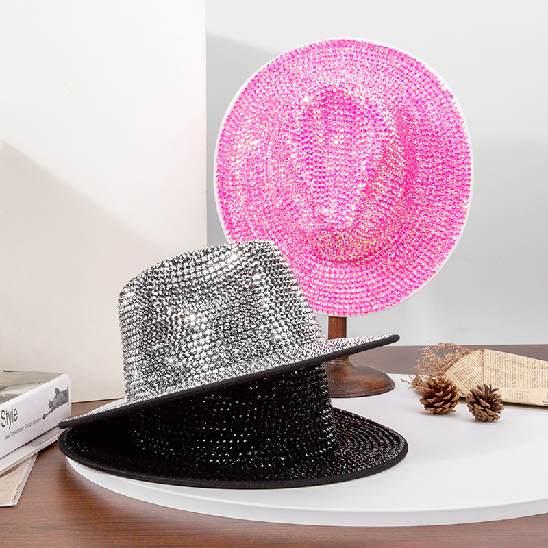 2025 Linglang otoño y invierno nuevo sombrero de escenario moda gorro de jazz de diamante británico retró gorro de diamante rojo