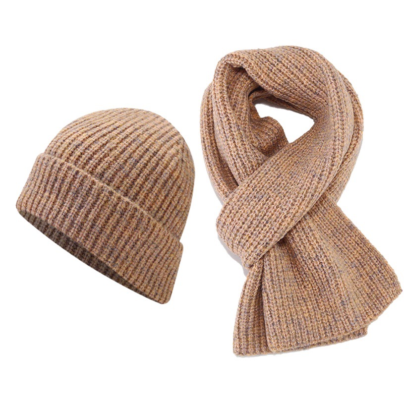 Estilo coreano nuevo traje de bufanda de sombrero engrosado a rayas de dos colores otoño e invierno al aire libre sombrero de punto a prueba de frío conjunto de dos piezas