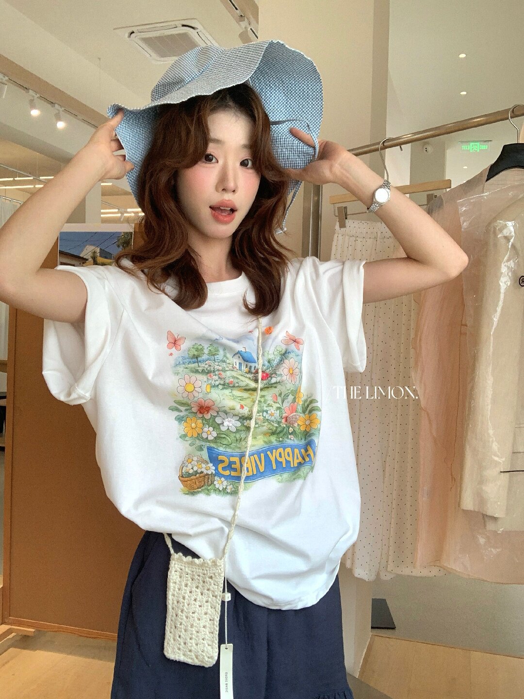 Áo thun nữ cổ tròn in họa tiết hoa vườn hè, tay ngắn, form rộng phong cách Hàn Quốc — trắng ngà chi tiết 7