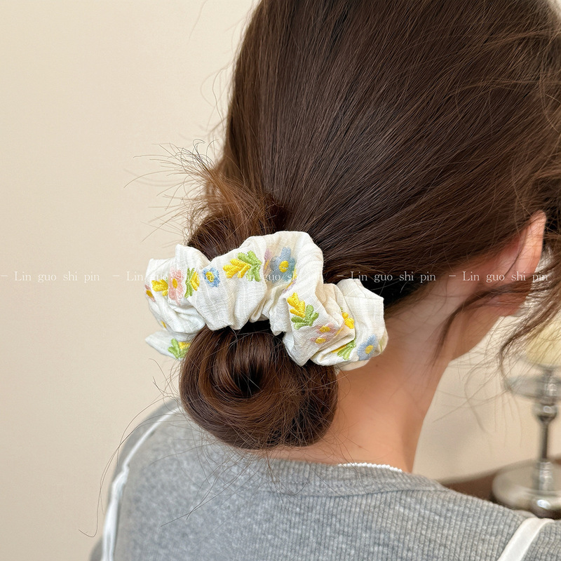 新しい中国風の刺繍花スクエアスカーフヘアバンド、甘くて高級なヘッドバンドヘアアクセサリー、大きなヘッドバンド、牧歌的なスタイルのインテースループ|undefined