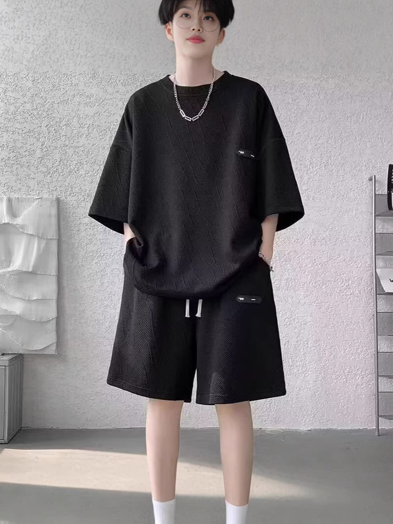 Camisas menos ropa deportiva set hombre de verano mangas cortas camisetas de baloncesto pantalones cortos casuales de dos piezas set de tendencia coreana