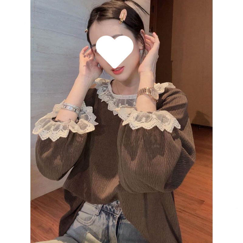 Spring lace design colored long-sleeve with a round collar
