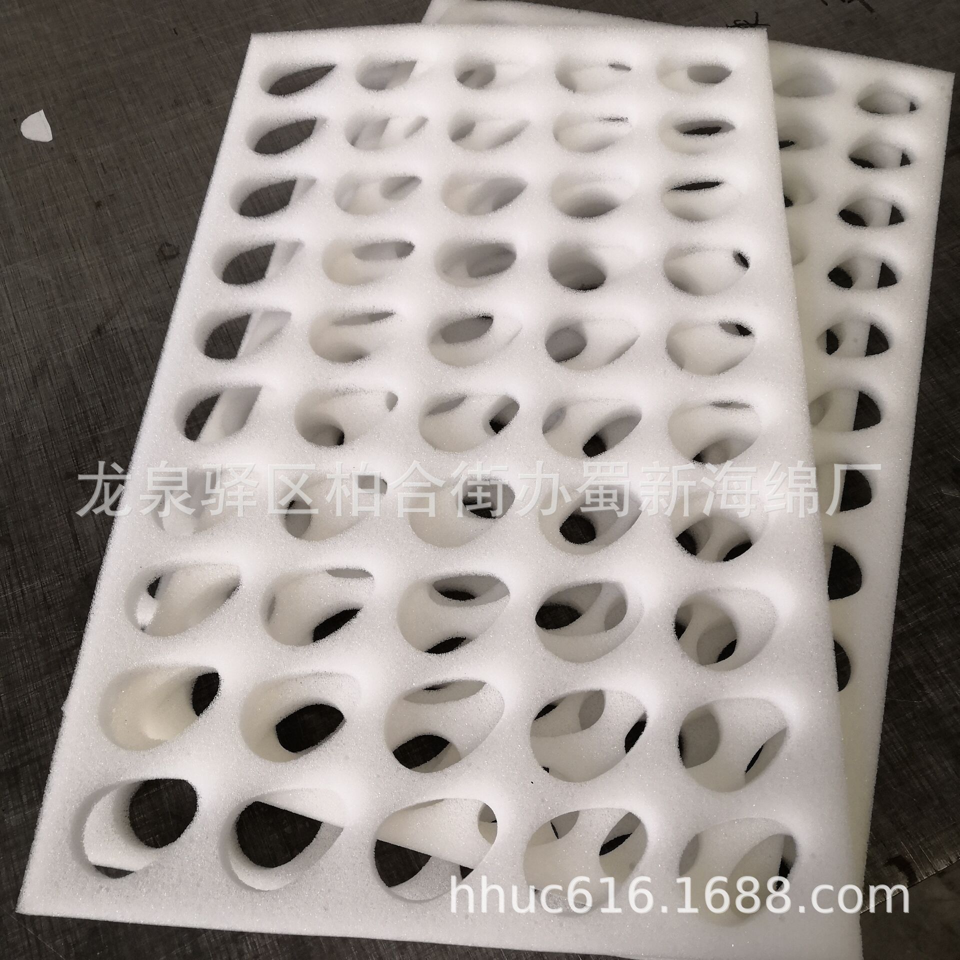 供应50枚装草莓内托海绵垫/草莓包装海绵托/塑料筐内托包装海绵