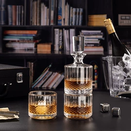 酒杯;醒酒器;酒具套装
