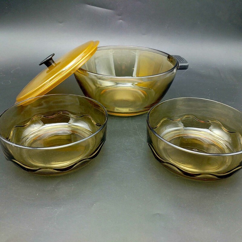 Factory direct large capacity glass salad bowl with lid Shouxi pot bowl three-piece activity promotional gift