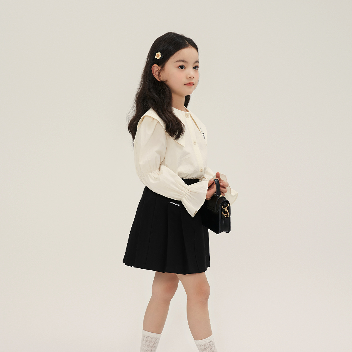 Estilo coreano dulce estilo solapa puff manga camisa de las niñas 2024 primavera nuevos niños todo-fósforo color sólido bebé camisa