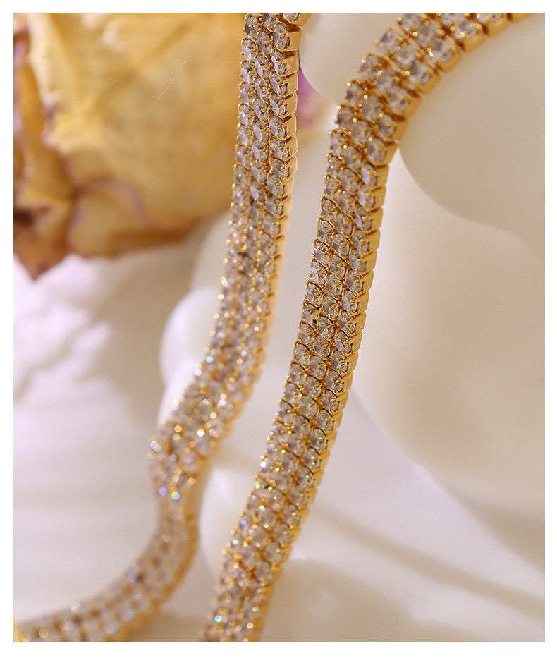 fashion gypsophila zircon titanium steel bracelet