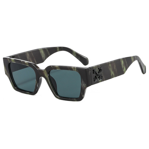 黑色男女士猫眼太阳镜韩版街拍圆脸光身框架墨镜女感isn