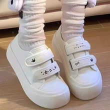 小众休闲厚底帆布鞋小熊冬眠亚文化宅萌魔术贴百搭休闲可爱女板鞋
