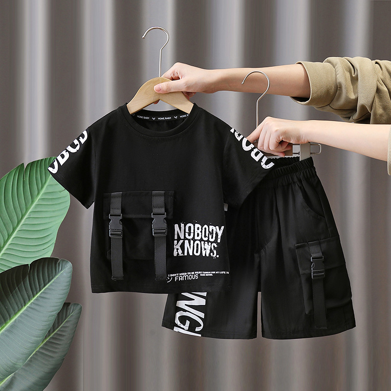 7225 Traje de manga corta para niños Camiseta de moda para niños estilo occidental Estilo de verano Red de Internet Ropa de calle frita 2025 Nuevo estilo