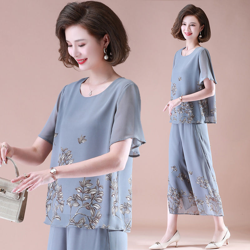 Middle-aged and elderly mothers wear summer top suit short-sleeved T-shirt chiffon culottes shirt middle-aged foreign women's clothing two-piece suit