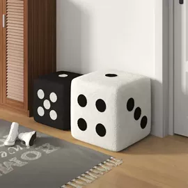 餐桌;桌类、茶几;餐椅