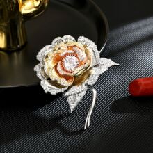 轻奢高级感双色玫瑰花胸针高级感精致优雅西装胸花配饰别针饰品