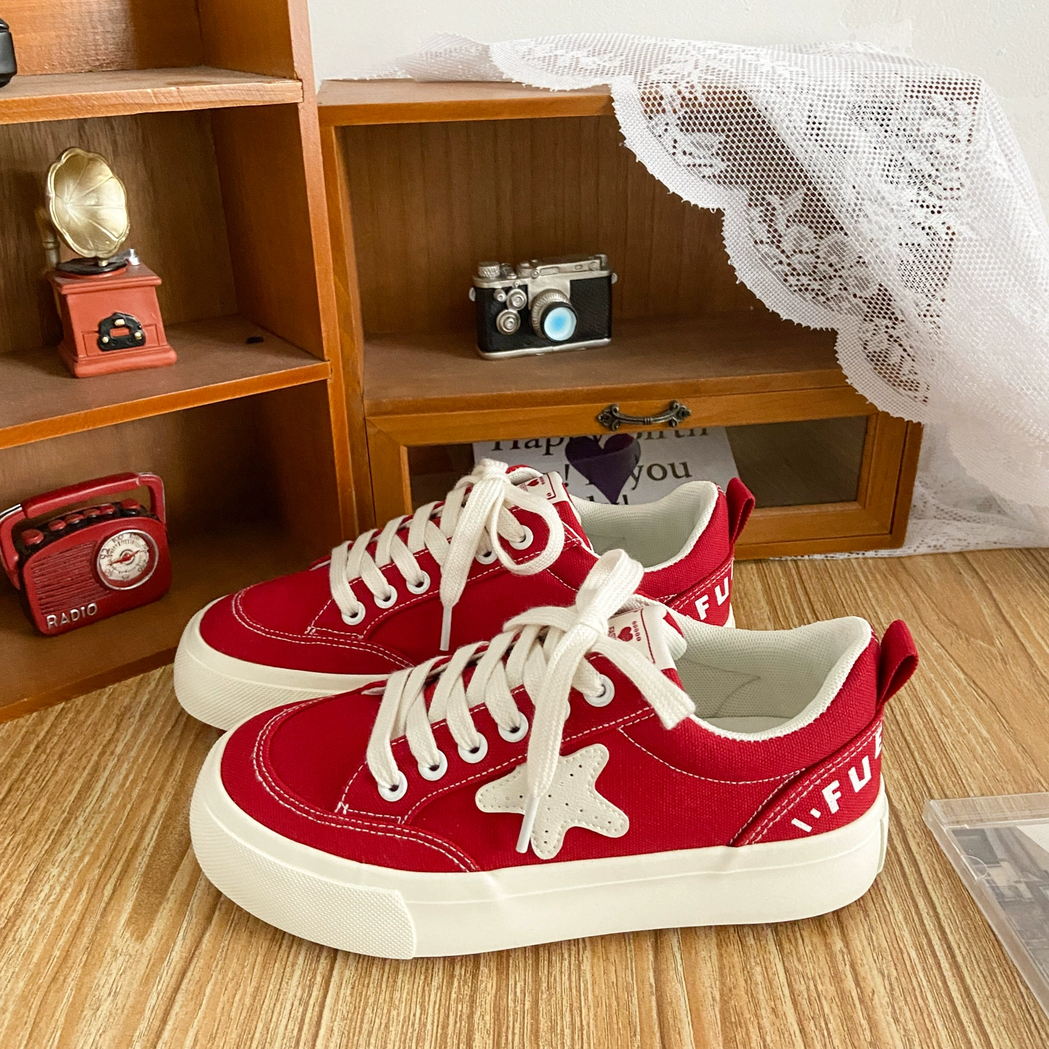 H983 Звездные парусиновые туфли женские 2023 Новое поступление весна и осень ulzzang All-Match Модные кроссовки на плоской подошве с нишевым дизайном