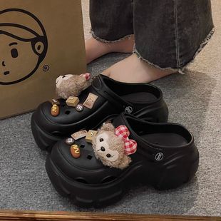 Waste soil wind heightening hole shoes ins students summer trampling excrement feeling new exterior wear non-slip beach baotou half slippers