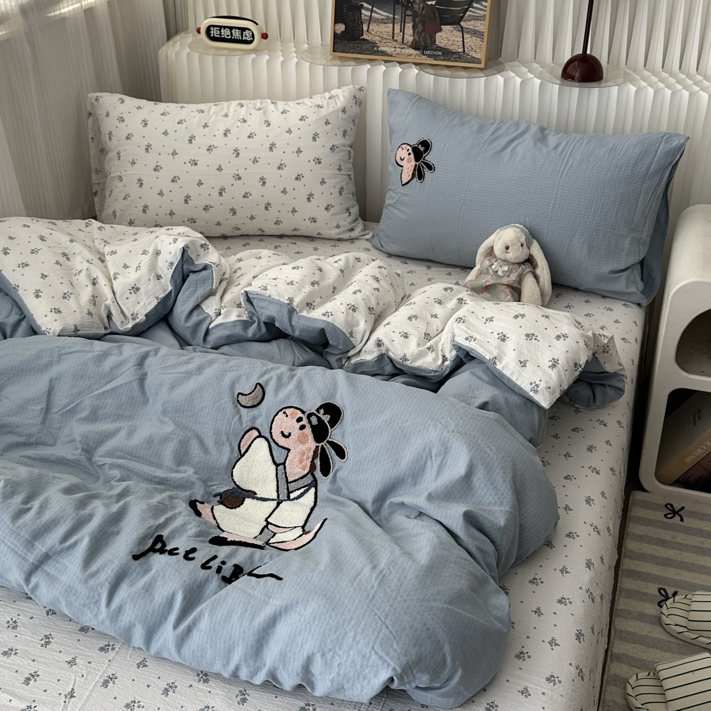 French Girl Small Floral Abstract Cartoon Towel Embroidered Washed Cotton Four-Piece Bed Bed Sheets Student Dormitory Bed Three-Piece Set