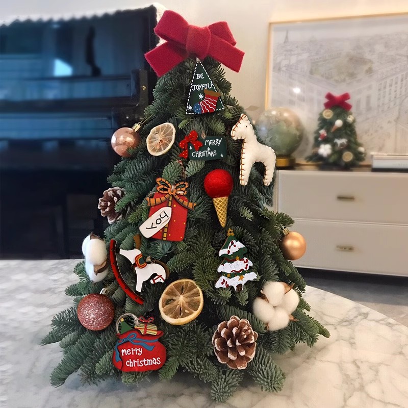 Nuevo árbol de Navidad transfronterizo en stock árbol de Navidad decoración mini lámpara árbol de Navidad