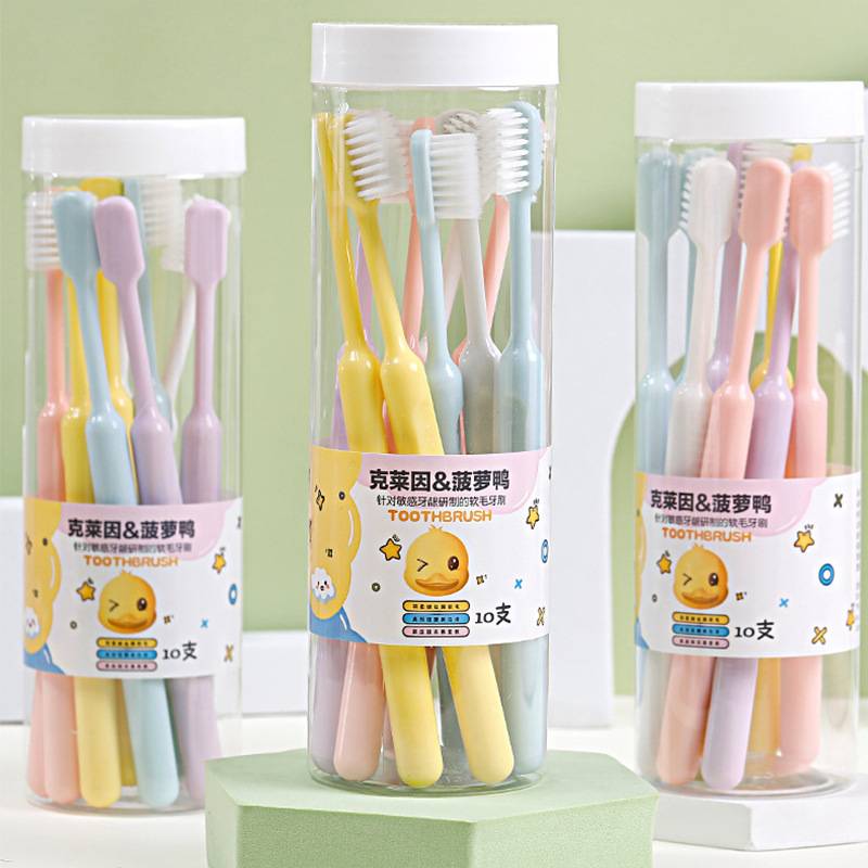 Cepillo de dientes de pelo suave, cepillo de dientes de pelo suave de pelo nanométrico, cepillo de dientes desechable para mujeres y hombres.