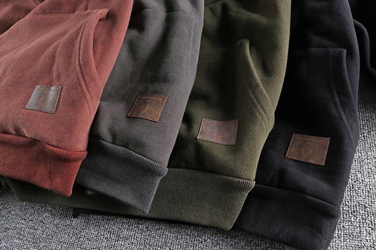 Felpa con cappuccio uomo casual con collo aperto alla moda_voghion.com