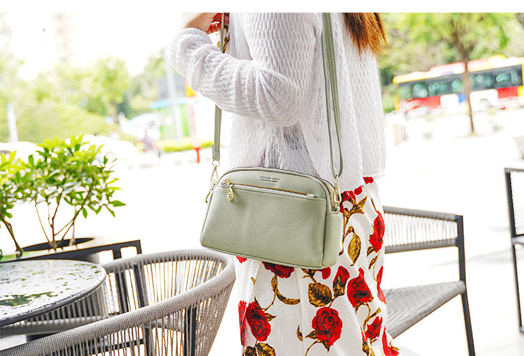 Ladies Shoulder Bag New Versatile Fashion Simple Messenger Bag Mini Phone Bag_voghion.com