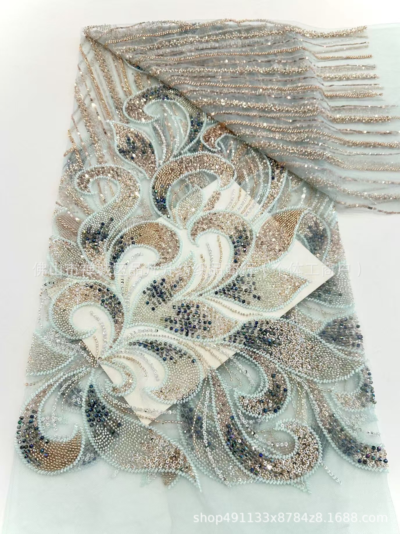 Tejido bordado tridimensional, cuentas bordadas, tejido bordado, tejido bordado, vestido de boda europeo y americano, cena de moda, tela de vestido