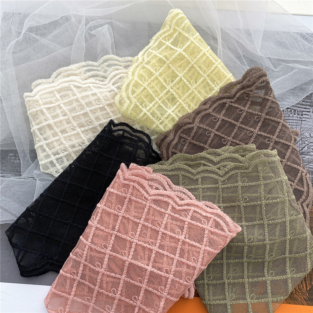20g Weight Silk Scarf Classification Travel Occasion Lace Material Lattice Pattern Unisex Gender Sweet Style White, Green, Yellow, Black Color Retro Lattice Lace Triangle Small Silk Scarf 1