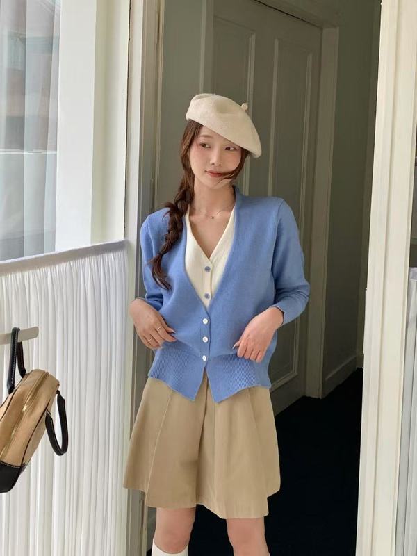 2025早秋新V领假两件系扣外套拼色女针织开衫宽松百搭软糯亲肤韩|undefined
