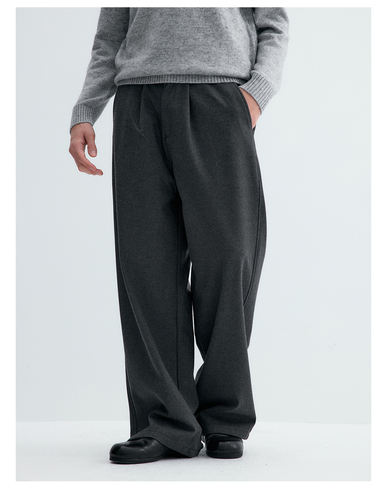 UNF Straight-Leg Drape Trousers